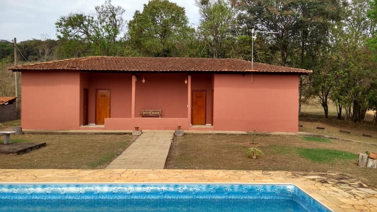 Bangalõ Do Lago Caconde Exterior foto